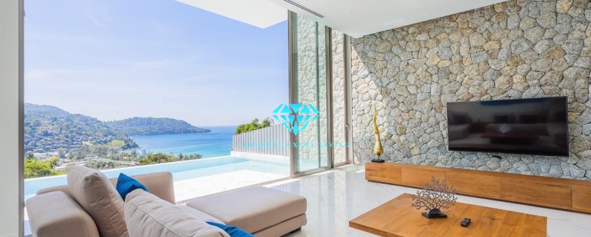 For sale: 5 Bedrooms Seaview villa in Kata Beach.