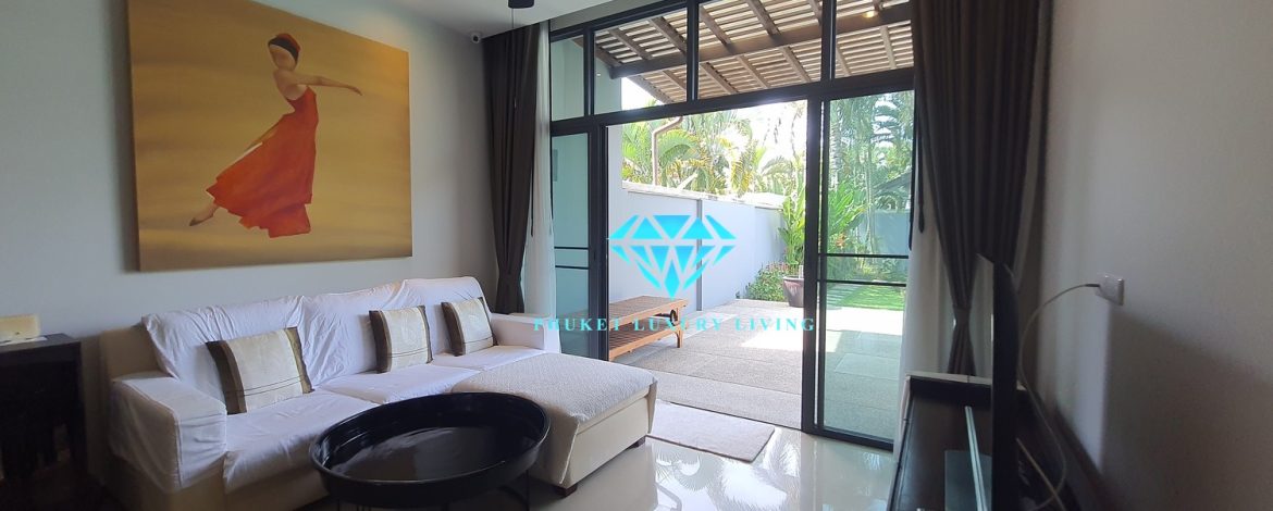 2 Bedrooms Pool Villa For Sale at Nai Harn Beach, Phuket.