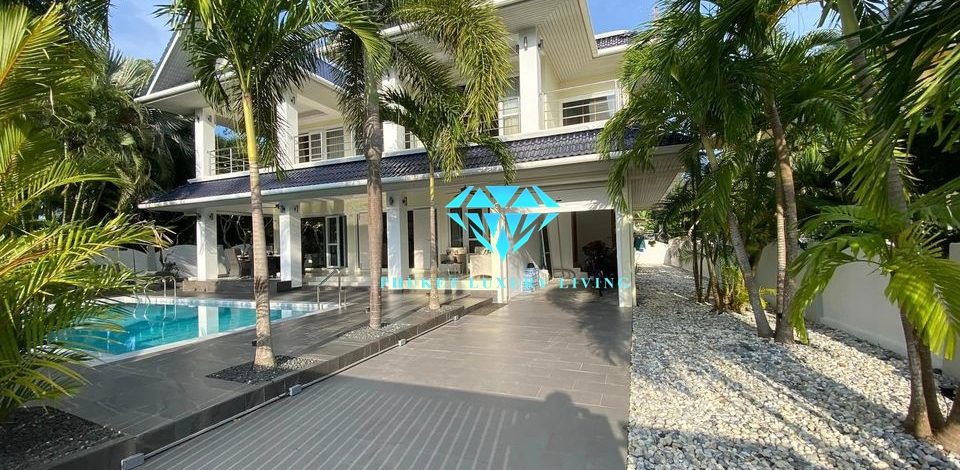 4 bedrooms Large pool villa for sale, Rawai Phuket.